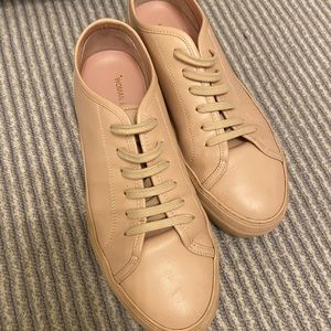 Common project sneakers!!